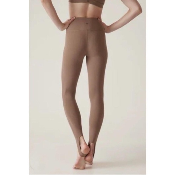 NEW NWT ATHLETA Transcend Stirrup Leggings - Picture 2 of 6